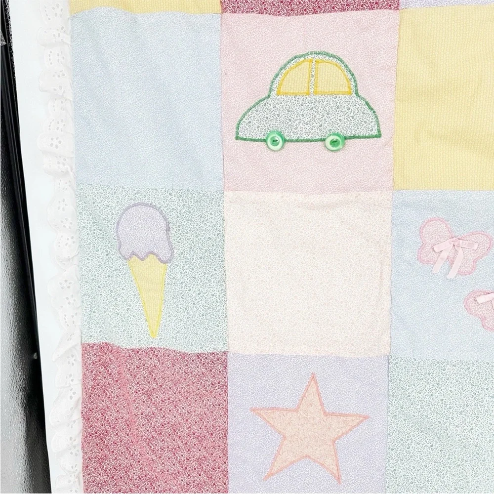 Vintage Handmade Baby Quilt Blanket with Eyelet Trim Approx 43